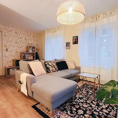 Appartement Quiet For 2-4 People With Private Parking La Madeleine (Nord)